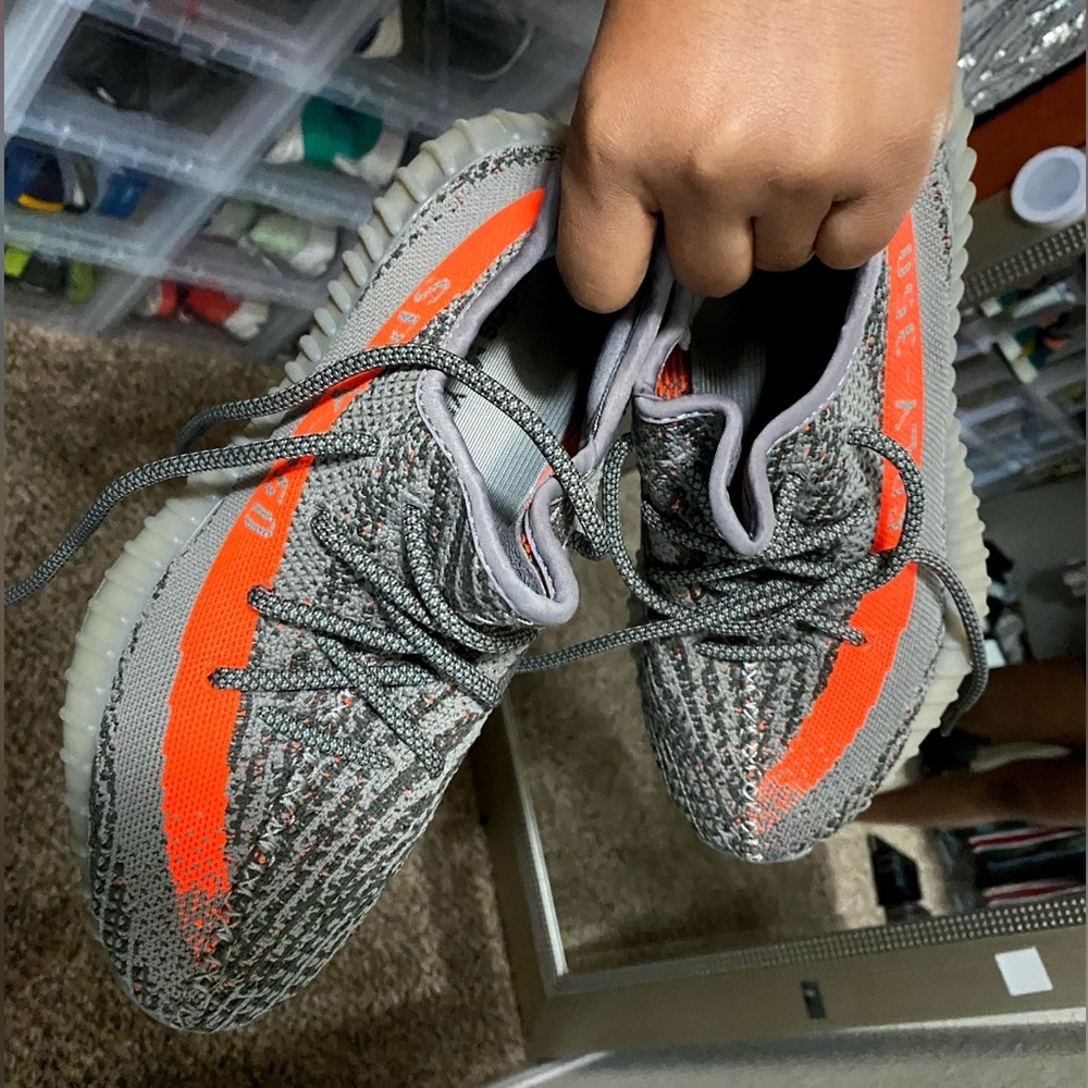 Size 8 - adidas Yeezy Boost 350 V2 Low Beluga Reflective No Box